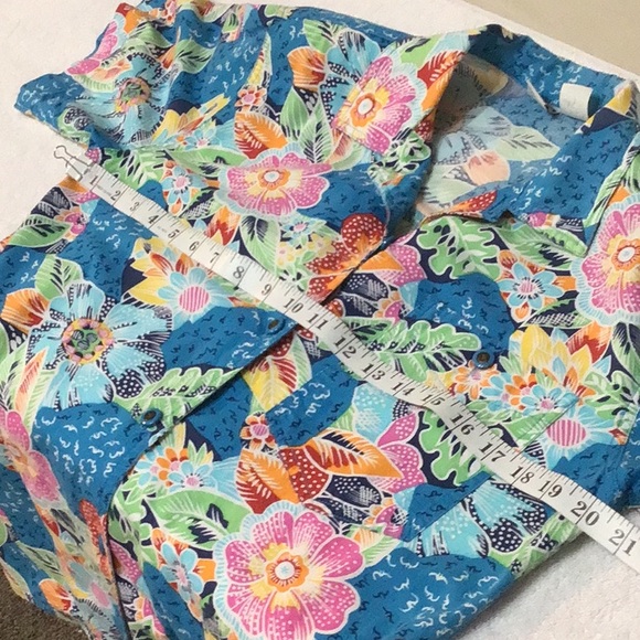 🌼Vintage 80’s🌼 Basic Essentials floral camp shirt size small - Picture 10 of 11
